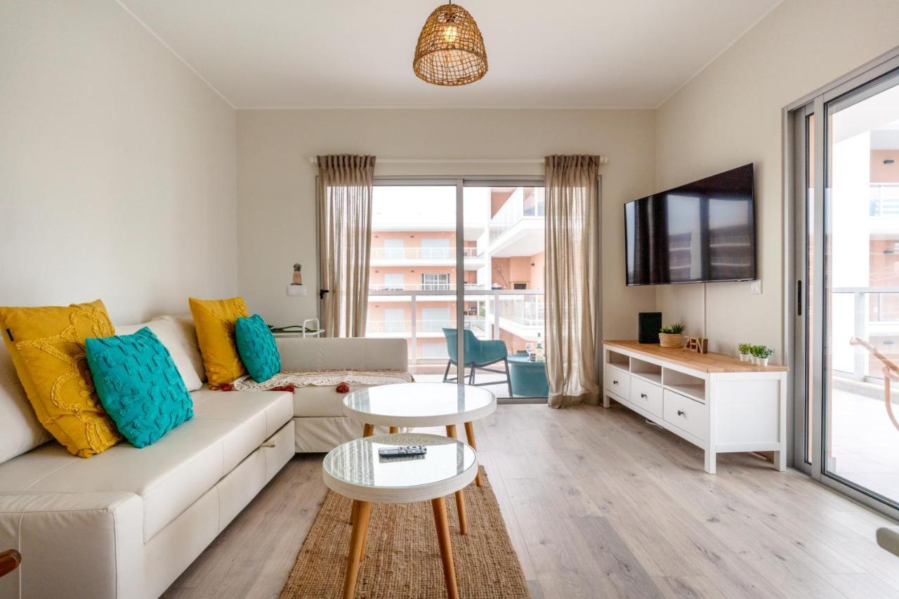 Sunny Brand New 2-Bedroom Apt - 500M From Praia Da Rocha With Ac And Pool! Portimao Exterior photo