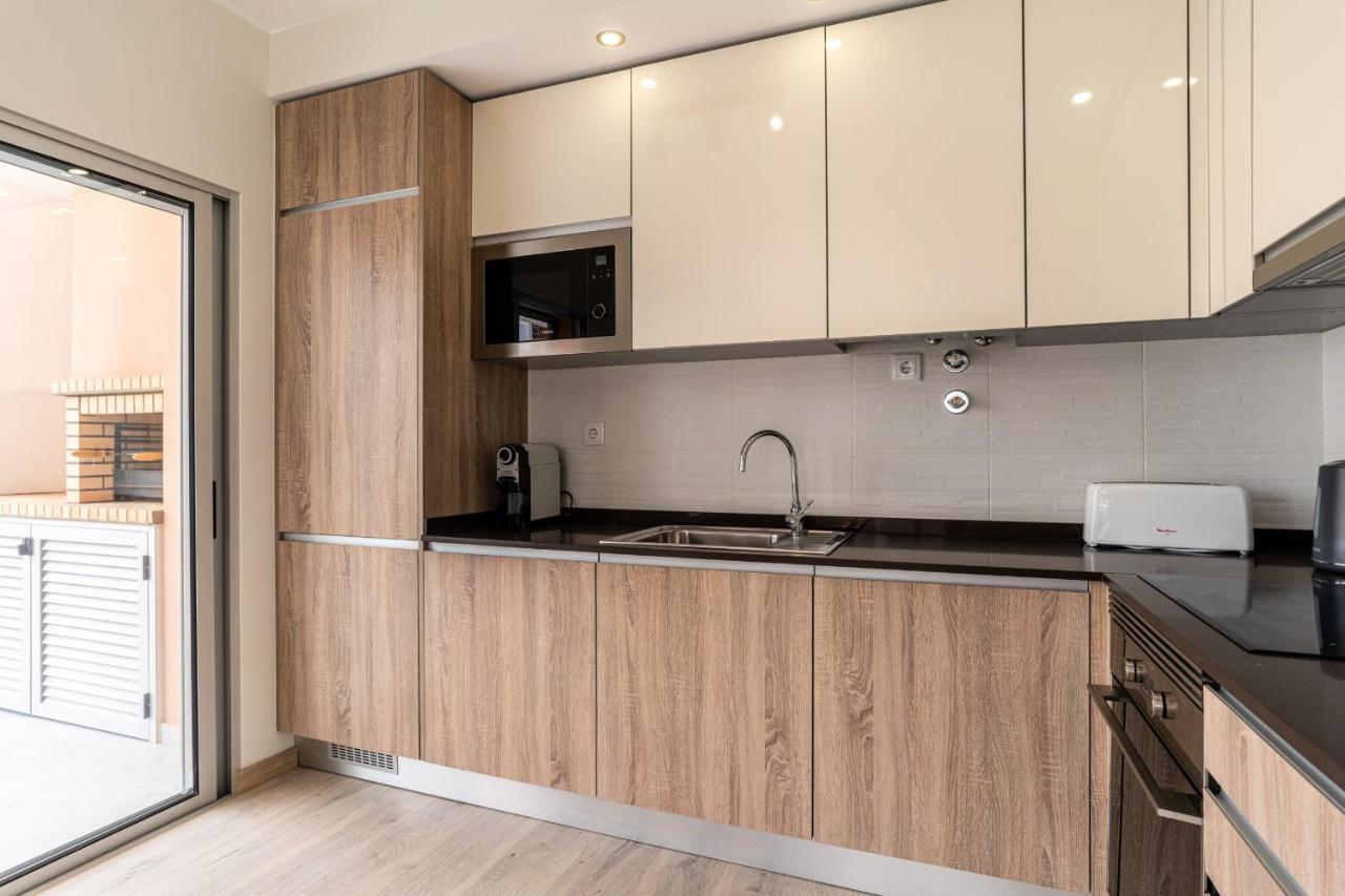 Sunny Brand New 2-Bedroom Apt - 500M From Praia Da Rocha With Ac And Pool! Portimao Exterior photo